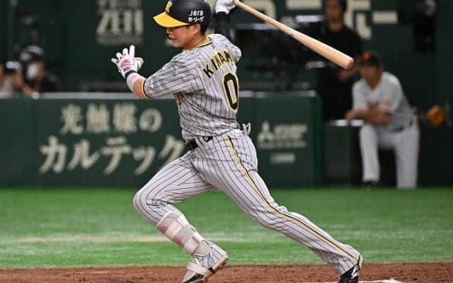 ”恐怖の8番”として脅威になった阪神・木浪聖也　球界OBが「本当に給料上げてほしい」と切望