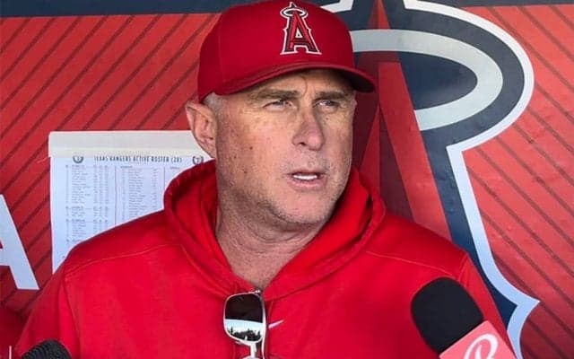 【MLB】エ軍ネビン監督「ここにいたい」　14.5G差の4位低迷も…続投に意欲「理想の仕事」
