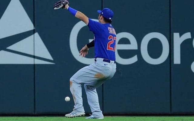 【MLB】鈴木誠也、痛すぎる落球で逆転負け「目一杯反省します」　照明は「言い訳にならない」