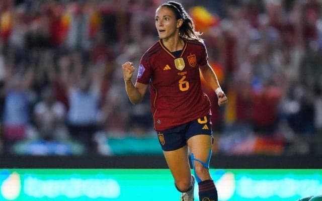 スキャンダルに揺れたW杯女王のスペイン、凱旋試合でスイスを圧倒し5発快勝【UEFA女子NL】