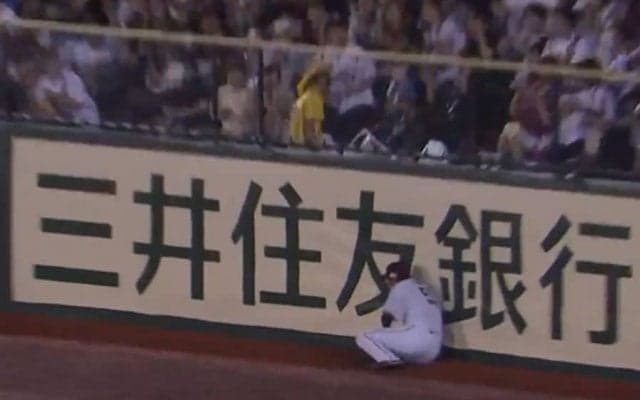 打者もお手上げ「これは背番号51」　全て完璧…最高難度の好守が「ドンピシャだぜ！」