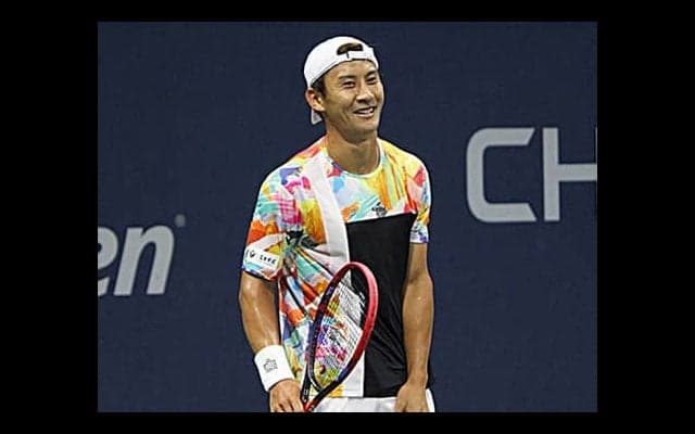 島袋将 快勝で本戦2回戦へ