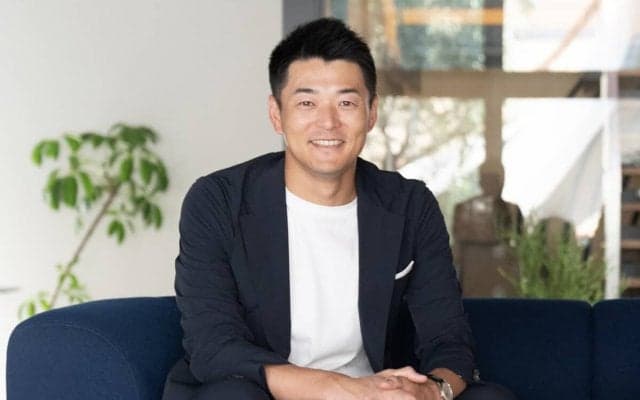 プロ野球選手からビジネスコーチになった高森勇旗が指南する「売れる営業マン」になるための方法
