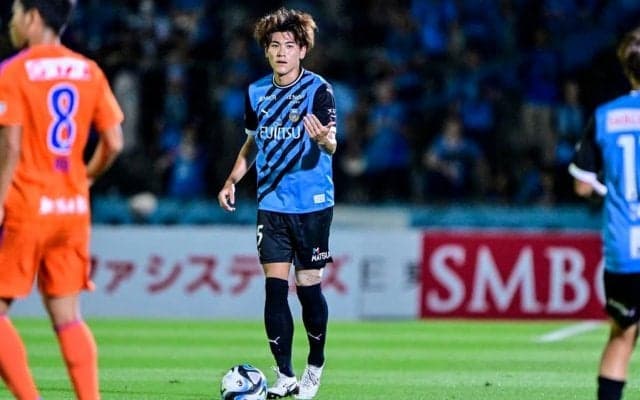 川崎・田邉秀斗が新潟戦で感じた「この試合で自分の課題だと思ったことを、練習でもう一度突き詰めて」の意識。「ミスしたところも、もう一回チャレンジし続けよう」