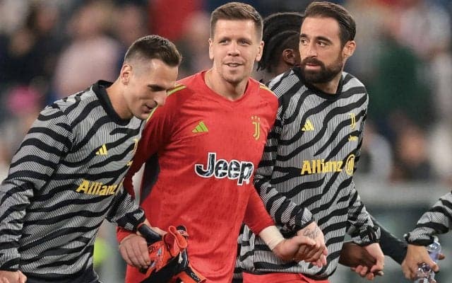 シュチェスニーとユベントス、大幅減俸伴う契約延長交渉が進行中