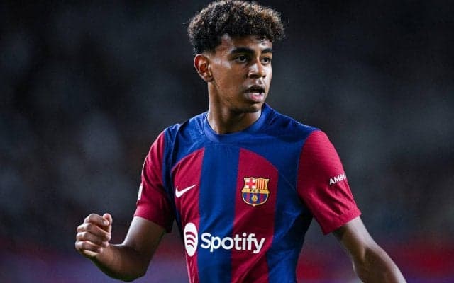 バルサが16歳の逸材、ラミン・ヤマルと2026年まで新契約…契約解除金に1580億円を設定
