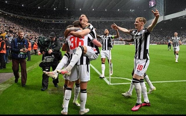 熱狂のセント・ジェームズ・パーク、ニューカッスルがPSGを4発粉砕【CL】