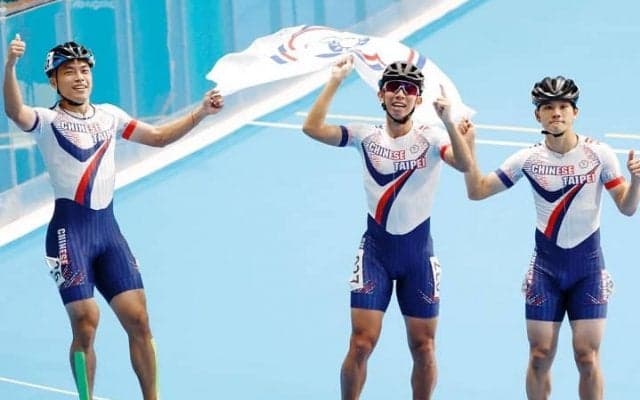 油断した韓国選手を破る0.01秒の「奇跡」 逆転Vのローラースケート台湾選手の告白「僕は戦い続けていた」【アジア大会】