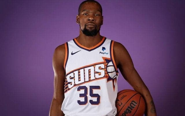 サンズでブッカー、ビールとのビッグ3を形成するデュラントが“PG不在問題”に反応