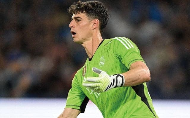 「彼は身長200cmじゃない」空中戦不得意のGKケパをアンチェロッティ監督が冗談混じりに擁護「ハンサムな私ですら完璧ではない笑」