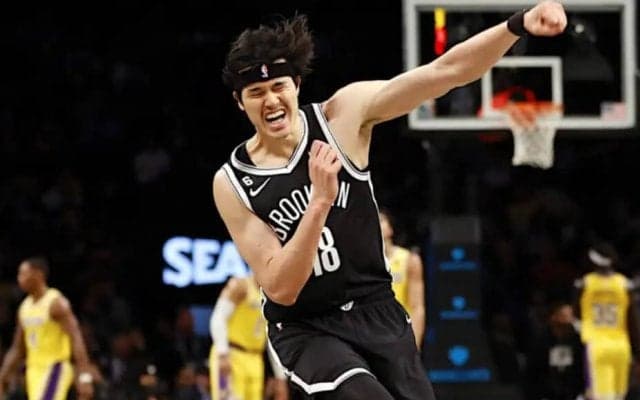 【NBA】「渡邊雄太はサンズの秘密兵器」と米メディア期待　デュラント、ブッカー、ビールの「ビッグ3」と融合なるか