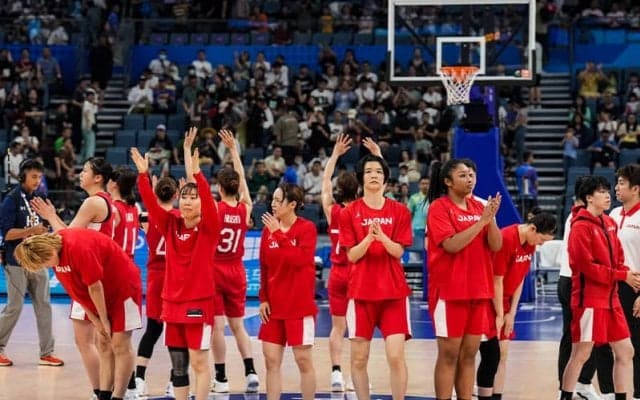 バスケ女子日本代表はアジア大会銀メダル…完全アウェーで大健闘も中国に一歩及ばず