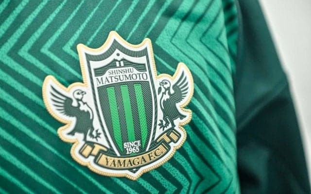 「3個買って良かった」「パッケージやべっス」J3松本とトミカがコラボしたチームバスがオンラインストアでも販売決定！「ネット争奪戦か」「これは欲しい緑」と好評