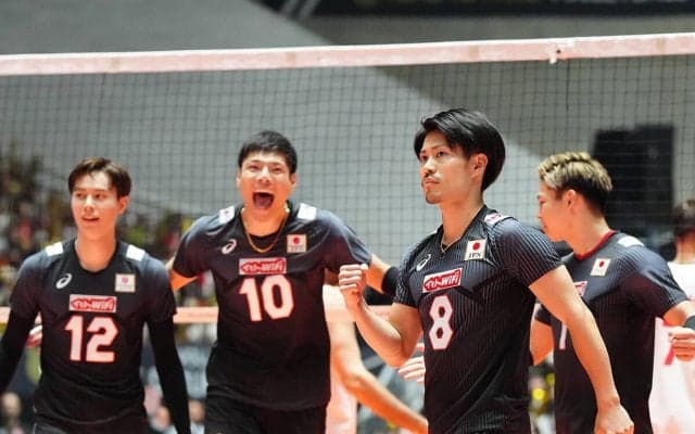 日本男子バレーはエジプト戦の大逆転負けからなぜ立ち直れたのか？　攻守のキーマンが明かす