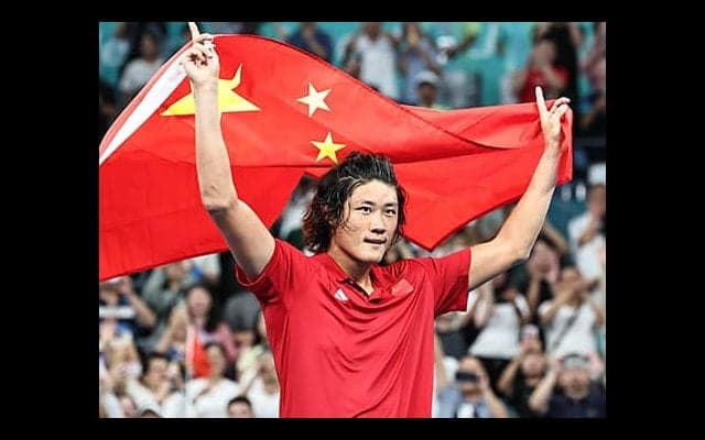 「緊張もテニスの一部」母国期待背負う