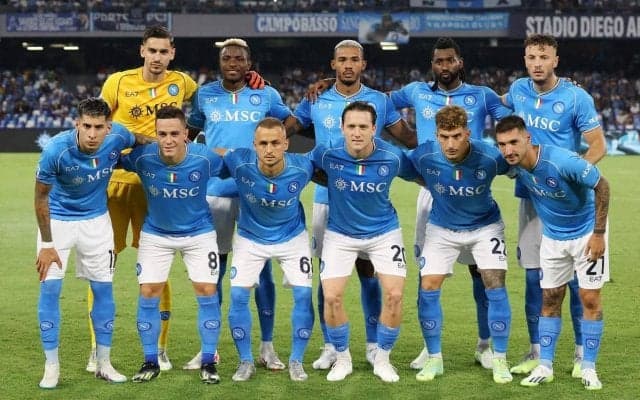 「これは可愛い」「ハロウィンにぴったり」無数のスカルをデザインしたナポリのハロウィン向けユニフォームが発表！「気に入った」