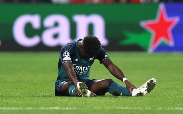 クラブ記録プレミア87試合連続出場中のサカ、シティとの大一番での起用は？アルテタ監督「どうリカバーするか」