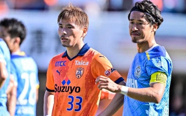 「清水の漢字コレオ本当に素晴らしい」静岡ダービーで清水と磐田がバチバチの「コレオ対決」！「めっちゃ綺麗だった!!」「陰影？まで付けてる」と絶賛の声続々