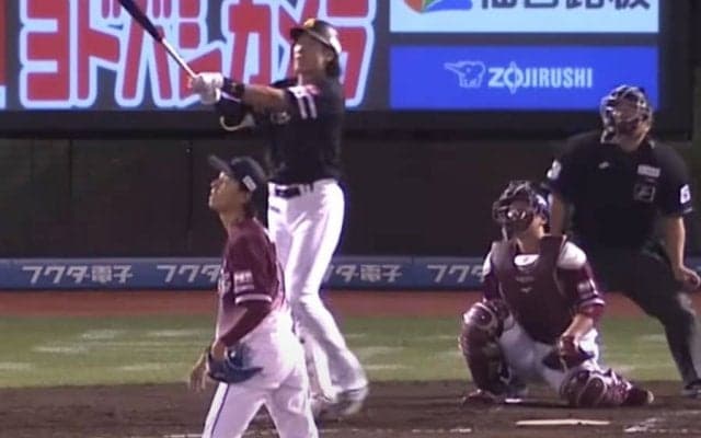 打たれた投手の「顔が全てを語ってる」　柳田悠岐の“鬼さばき”は「千両役者」