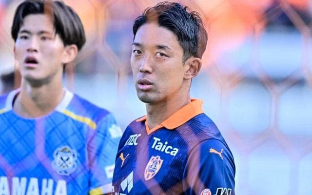 【清水GK権田修一が静岡ダービーで感じたJ1昇格への心得(1)】「最後に体を張る」気持ちの重要性について、磐田戦で「これがスタンダードだよという部分を作れた」
