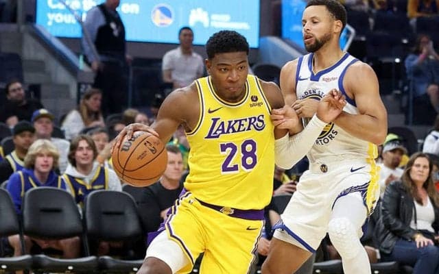 プレシーズンゲーム初戦で八村塁が12得点と奮闘…レイカーズはウォリアーズに黒星