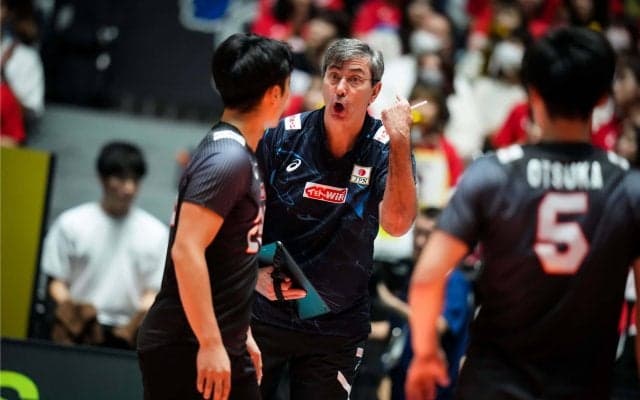 アメリカに惜敗も2位で歓喜のOQTに幕 フィリップ・ブラン監督「サイコーでーす！」 石川祐希は仲間に感謝「B代表も含めての日本代表」