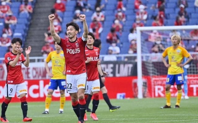 手本とすべき元日本代表MFや外国人選手たち【サッカー日本代表のW杯優勝への道は「ヘディングの改善」】(3)