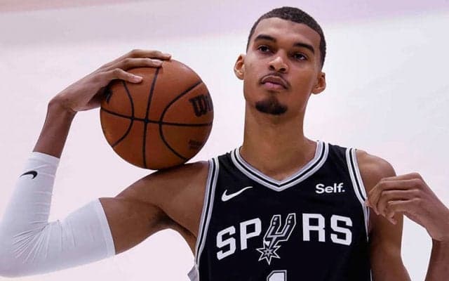 期待の新人ウェンバンヤマ、スパーズではPGにも挑戦か…「僕がどこにいるか次第」