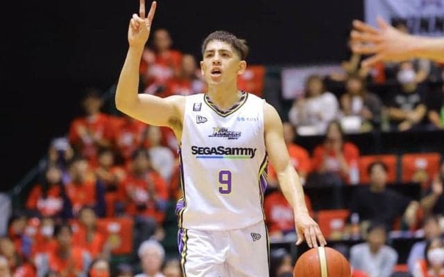 SR渋谷のベンドラメ礼生が名古屋Dとの第1戦でB1個人通算500本の3P成功を達成