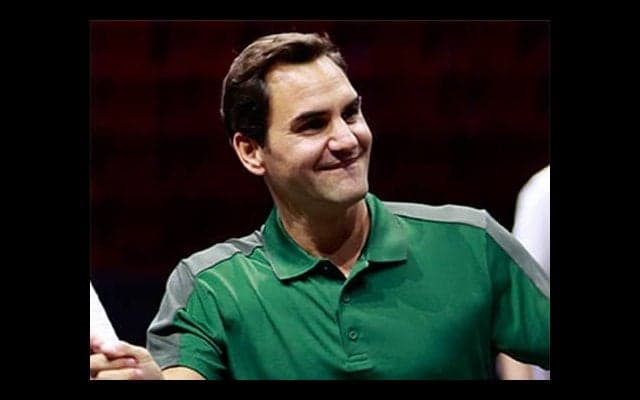 フェデラー 日本で家族と極秘テニス