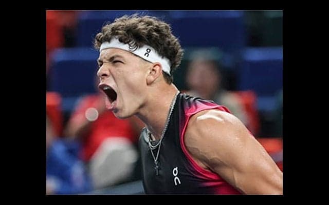 世界4位撃破、164キロ強打炸裂