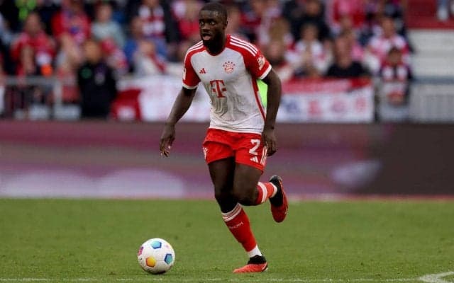 代表を負傷離脱のウパメカノ、復帰まで2〜3週間の見込み…