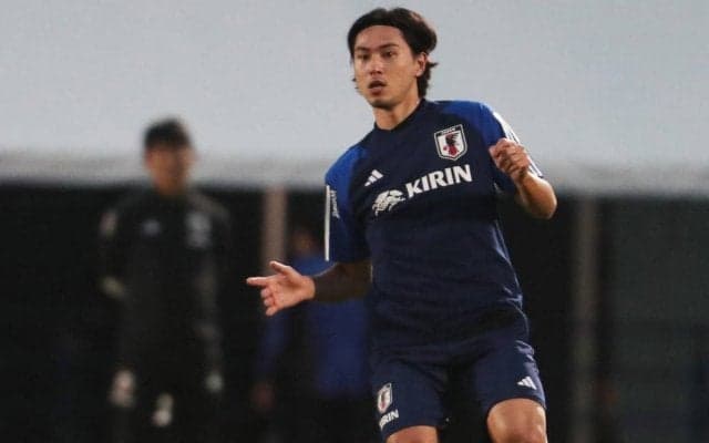 日本代表の背番号が発表！ 招集外の堂安律が背負った「10」は空席…元10番・南野拓実は？ 初招集MF奥抜侃志は「25」