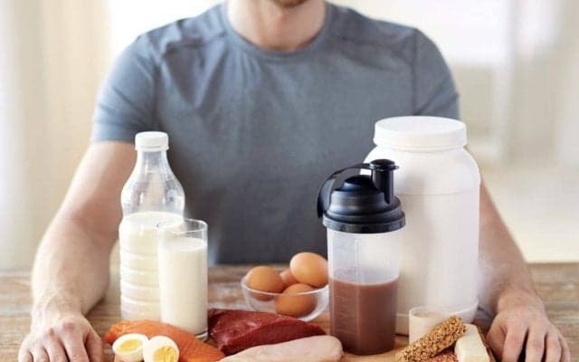 サッカー長友選手が注目する次世代のタンパク質は、かまぼこ!？ 魚肉が超優秀な理由