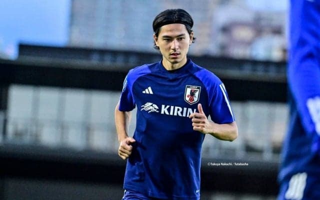 【10月シリーズで期待される日本代表のバージョンアップ(1)】鎌田、堂安、三笘が不在の２列目でキーマンとなる南野拓実。久保建英の右サイド起用をもたらす可能性も