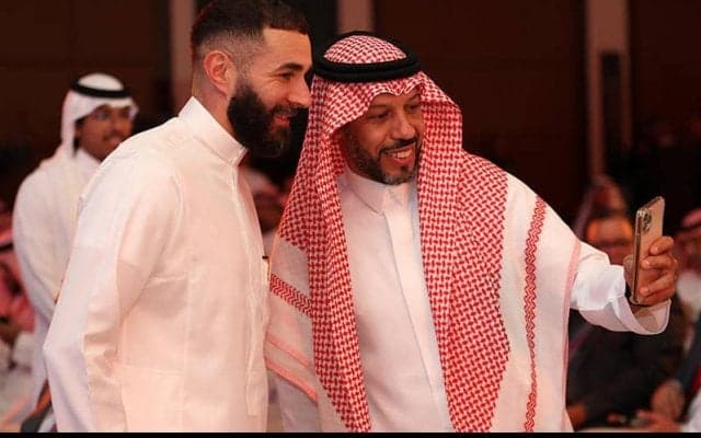 イスラム教徒のベンゼマ、アル・イテハド加入は｢惹かれていた国だから｣