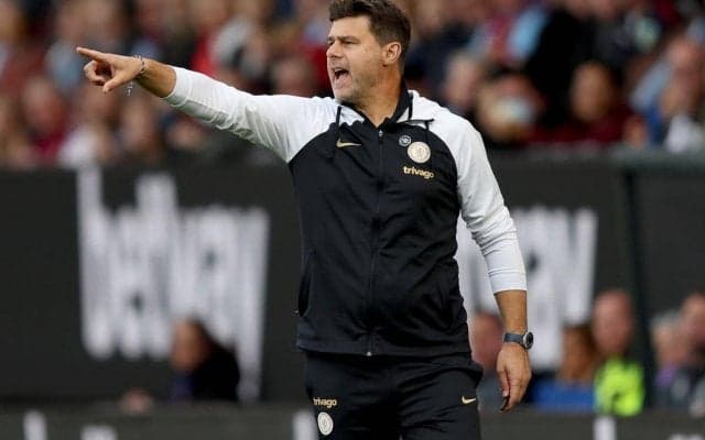 「選手より上手いぞ」「フォームも完璧だ」チェルシー率いるポチェッティーノ監督自らシュート練習に参加し大はしゃぎ！現役時代はアルゼンチン代表としても活躍