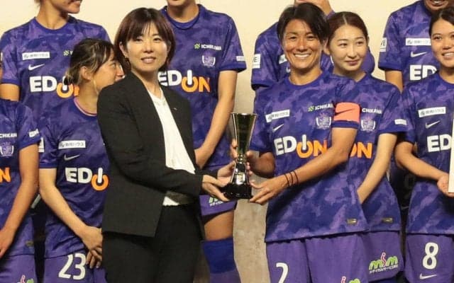 「女子サッカーの歴史の重みも出ていた試合」WEリーグ発足時に作られた広島が初タイトル、高田春奈チェアは一定の満足感「可能性を信じて継続していくことが大事」