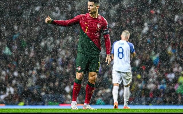 38歳C・ロナウド、キャリア1000ゴールに挑戦　「かなり難しいだろうけど…」