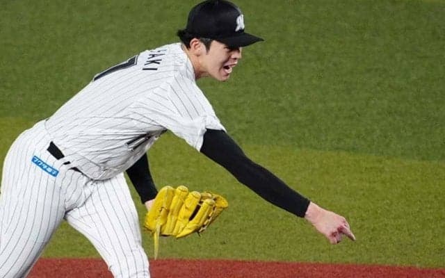 ブルペンに響く衝撃音「オオタニかと」　“逸材”佐々木朗希に米驚愕「大金を手にする」