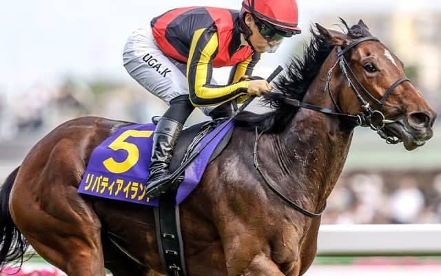 【秋華賞】リバティアイランドが異次元の走りで牝馬三冠達成！
