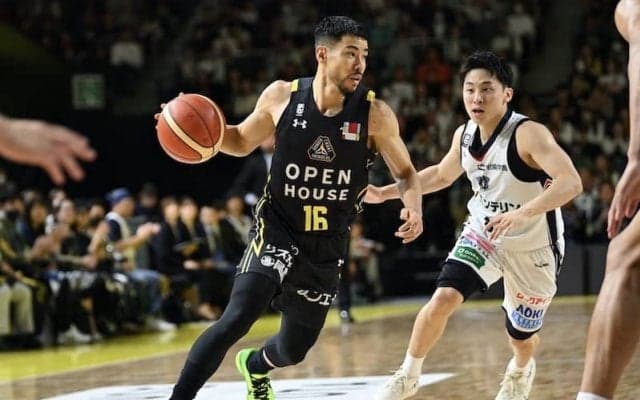 群馬が1点差で逃げ切りホーム開幕2連勝…河村勇輝が40得点と爆発も横浜BCは雪辱ならず