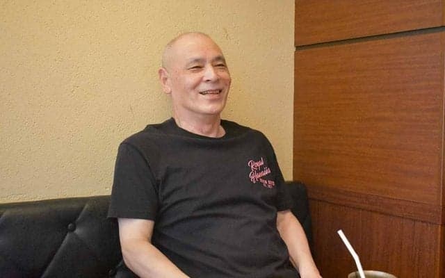 選手は禁酒なのに…監督室は瓶だらけ　宿舎抜け出し“がぶ飲み”「やってられねえよ」