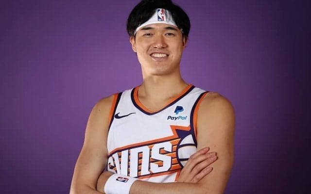 サンズの公開練習に登場した渡邊雄太「夏に得た経験が、僕を助けてくれると思います」