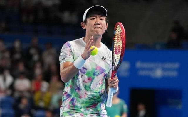 西岡良仁、2時間半越えの激闘も一歩及ばず初戦敗退「欲しいポイントはほぼ相手が取った」[木下グループJO]