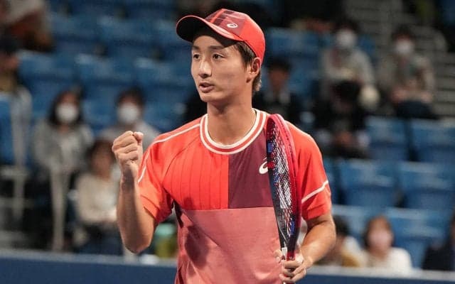 望月慎太郎が涙のツアー初勝利!「1勝というのが自分の中ですごい長かった」WCを生かして日本人唯一の2回戦へ[木下JOテニス]