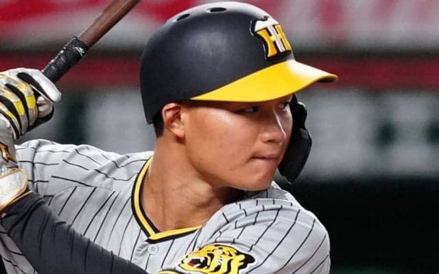 阪神、CS初本塁打はドラ1森下翔太　確信アーチに甲子園は大歓声…貴重な同点弾