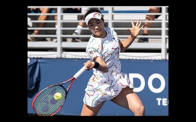  日比野菜緒 ツアー8強へ 