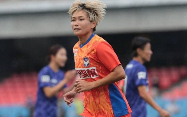 「制服もお似合いです!」「めちゃカッコイイ」新潟L・川澄奈穂美が警察服で特殊詐欺の被害防止を呼びかけ！秋葉警察署の一日署長に