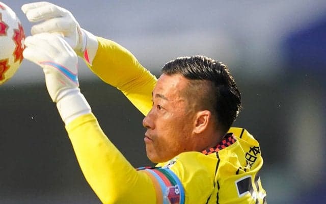 南雄太はなぜ44歳まで戦えたのか 黄金世代のGKが引退発表の胸中を語る
